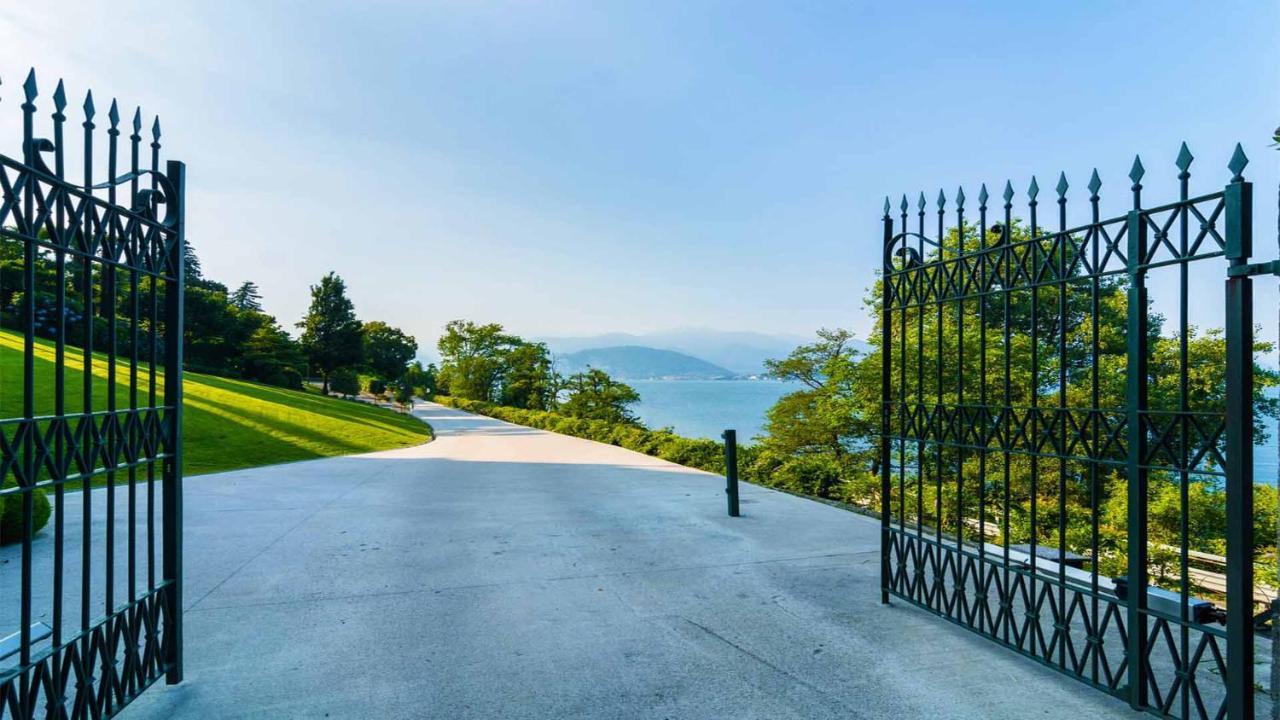 Blue Stresa