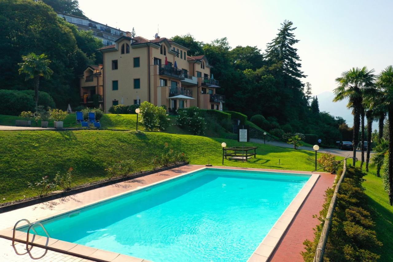 Blue Stresa